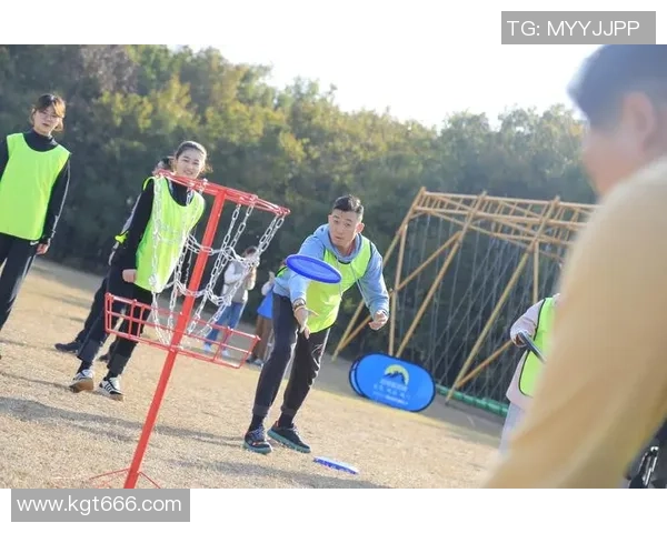 飞盘世界的追梦旅程吴磊与飞盘的深情对话与成长故事